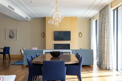 Prodaja, četvorosoban stan, 498m², Tivat, Crna Gora - image 14