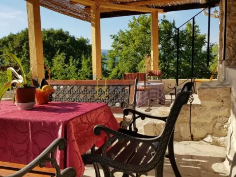 Prodaja, kuća, 178m², Rijeka Crnojevića, Cetinje - image 11