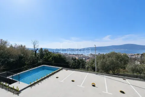 Rent, apartment, 83m², Tivat, Crna Gora - image 4