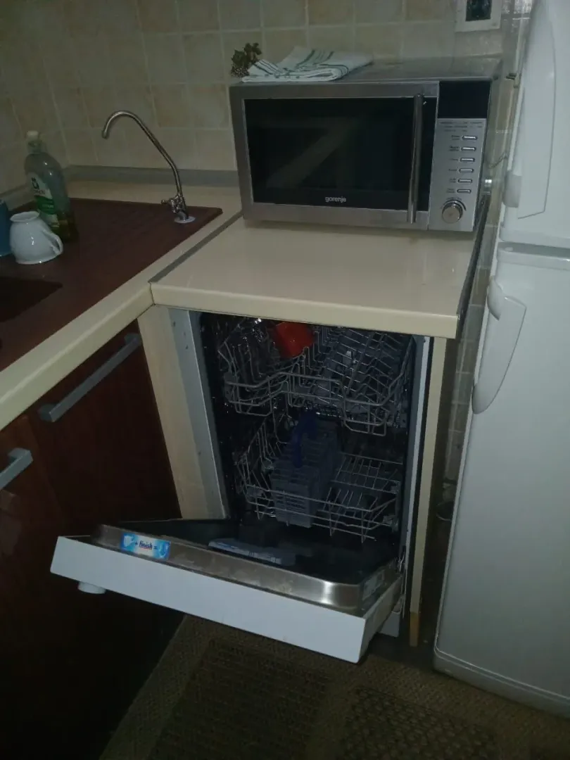 Izdavanje, dvosoban stan, 60m², Budva, Crna Gora