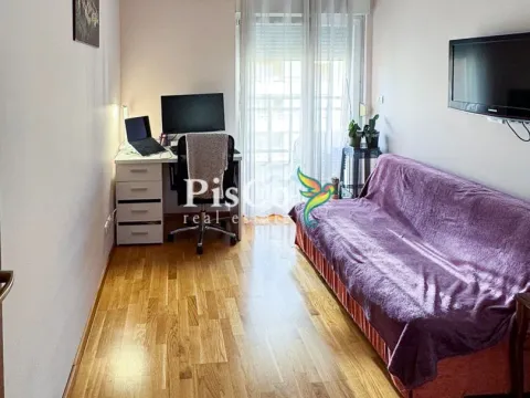 Prodaja, dvosoban stan, 60m², City Kvart, Podgorica - image 7