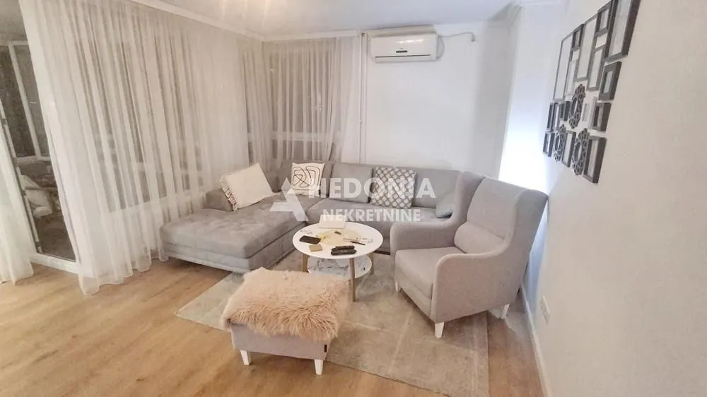 Sale, two bedroom apartment, 60m², Galenika, Beograd