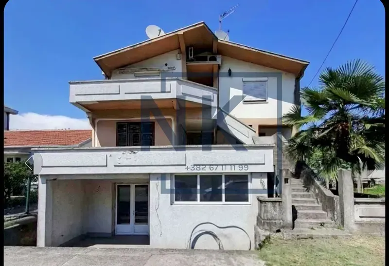 Sale, house, 266m², Blok 5, Podgorica