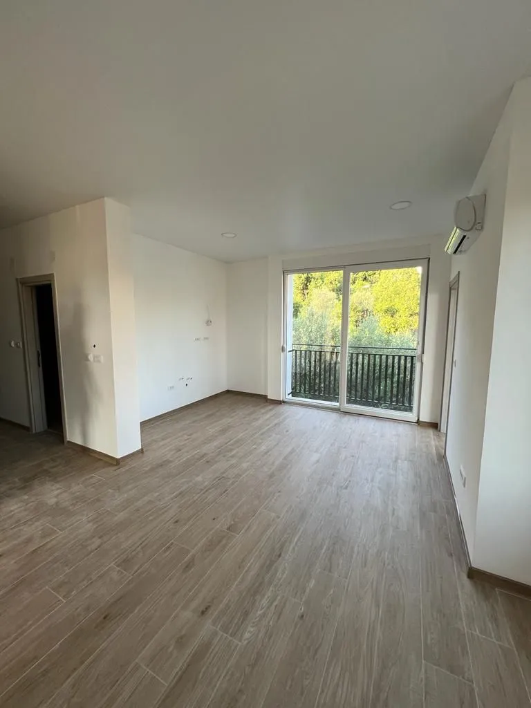 Prodaja, stan, 45m², Tivat, Crna Gora