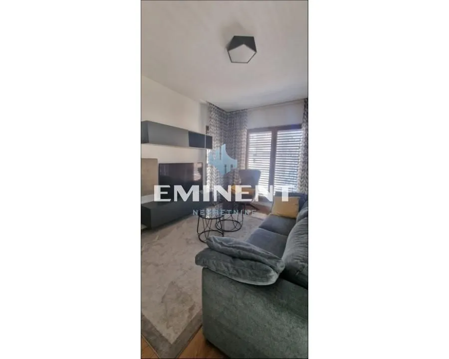 Rent, two bedroom apartment, 61m², Savski Venac, Beograd