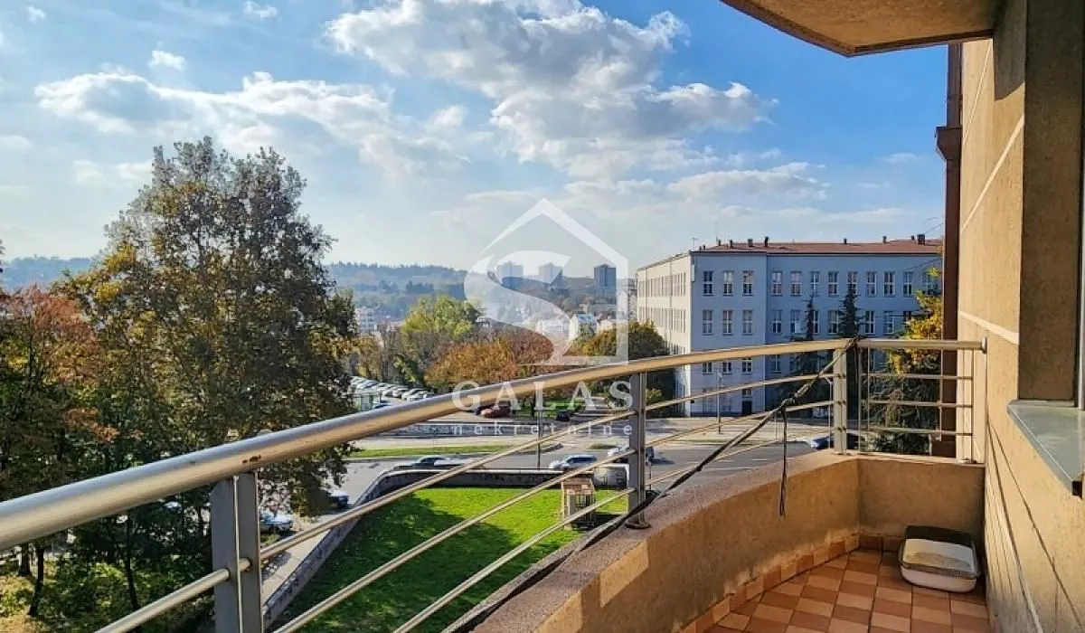 Sale, three bedroom apartment, 80m², Karadjordjevac, Leskovac
