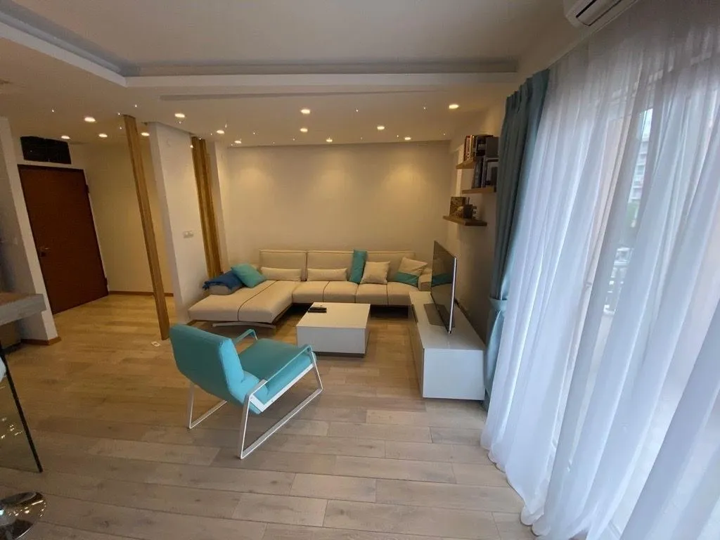 Rent, one bedroom apartment, 70m², City Kvart, Podgorica