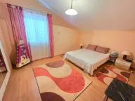 Rent, four bedroom apartment, 140m², Tološi, Podgorica - image 10