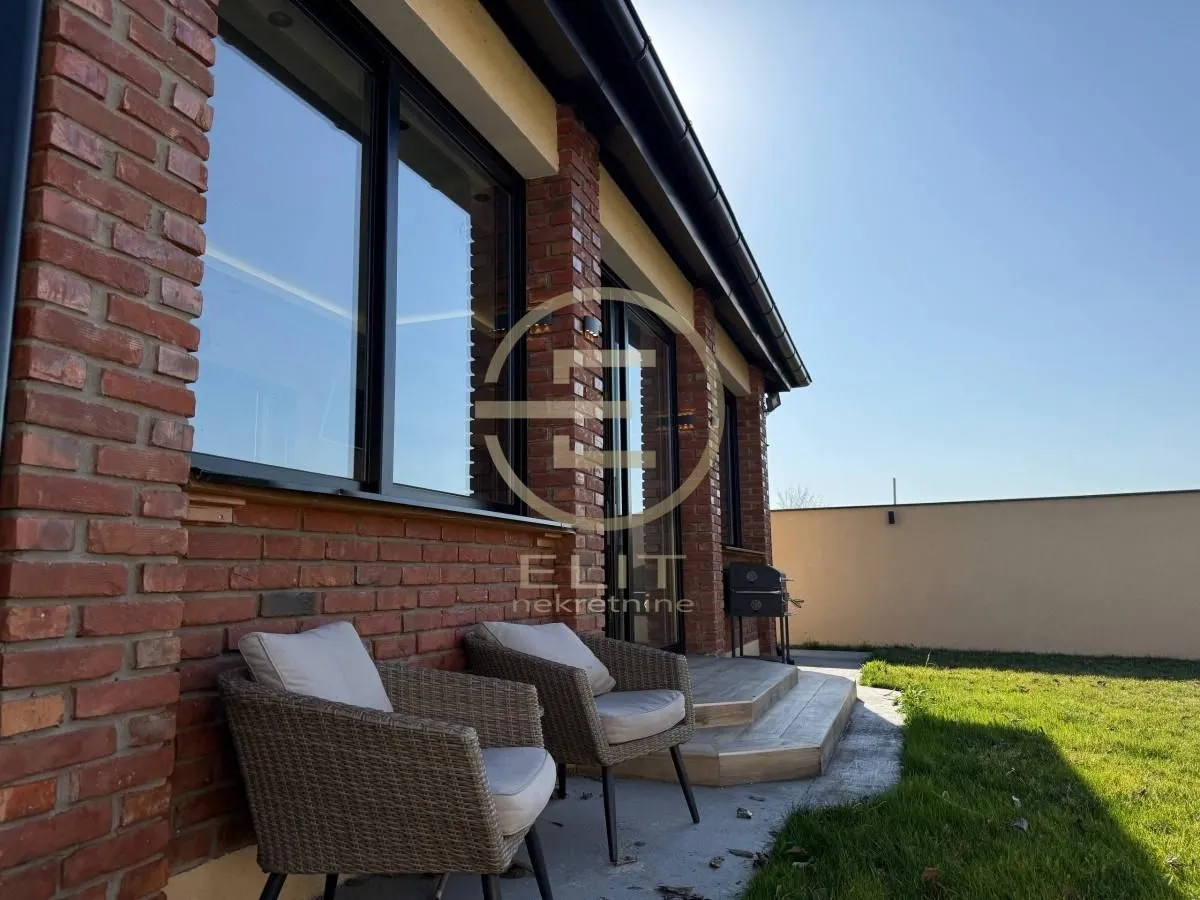 Sale, house, 165m², Petrovaradin, Novi Sad