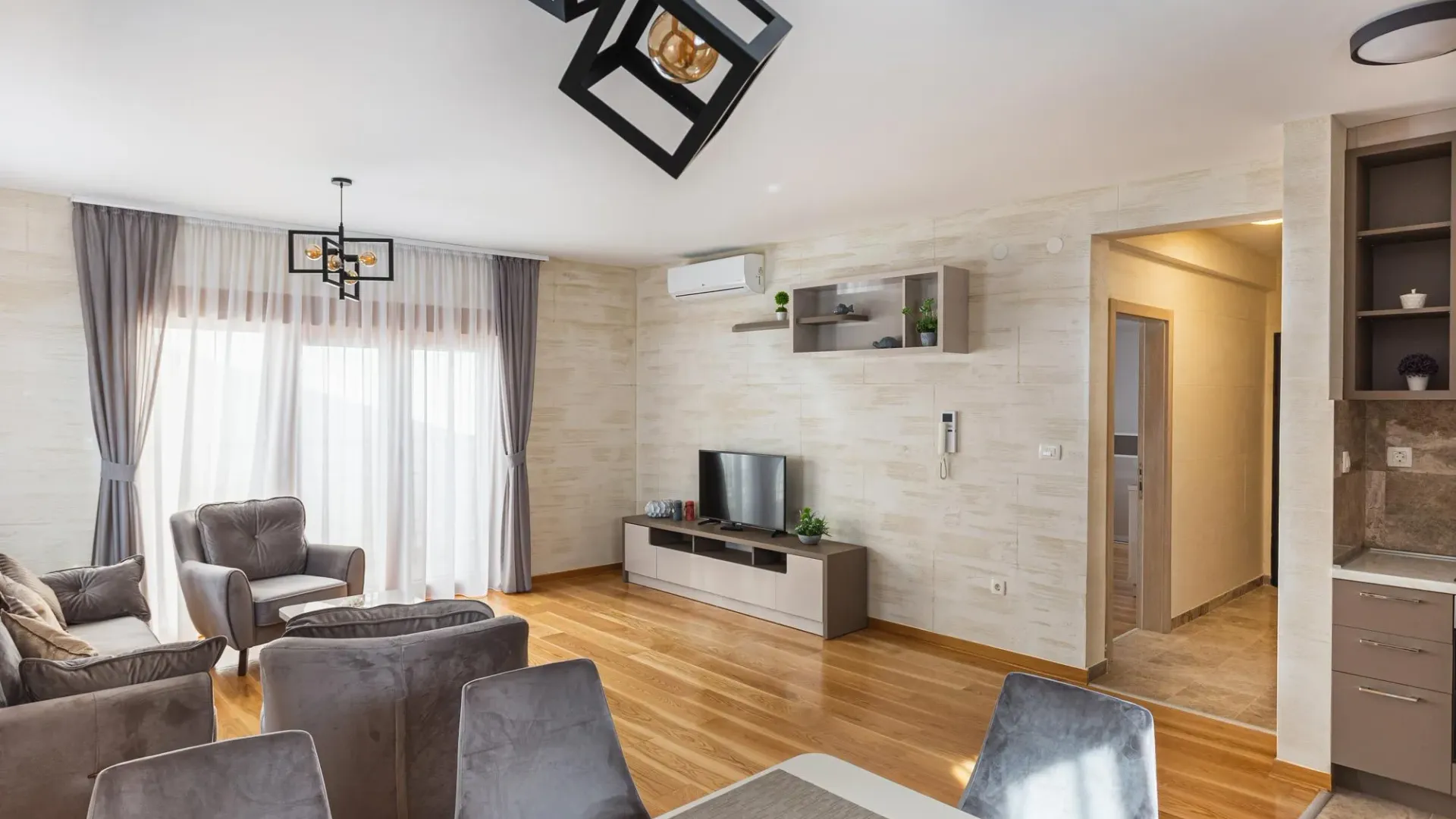 Sale, one bedroom apartment, 68m², Pržno, Budva