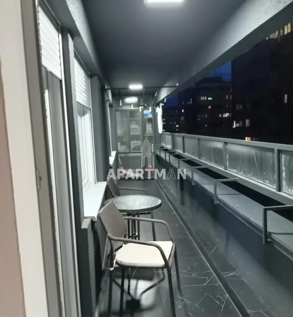 Prodaja, dvosoban stan, 90m², Novi Beograd Sve Podlokacije, Beograd