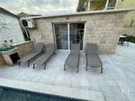 Izdavanje, kuća, 160m², Dumidran, Tivat - image 6