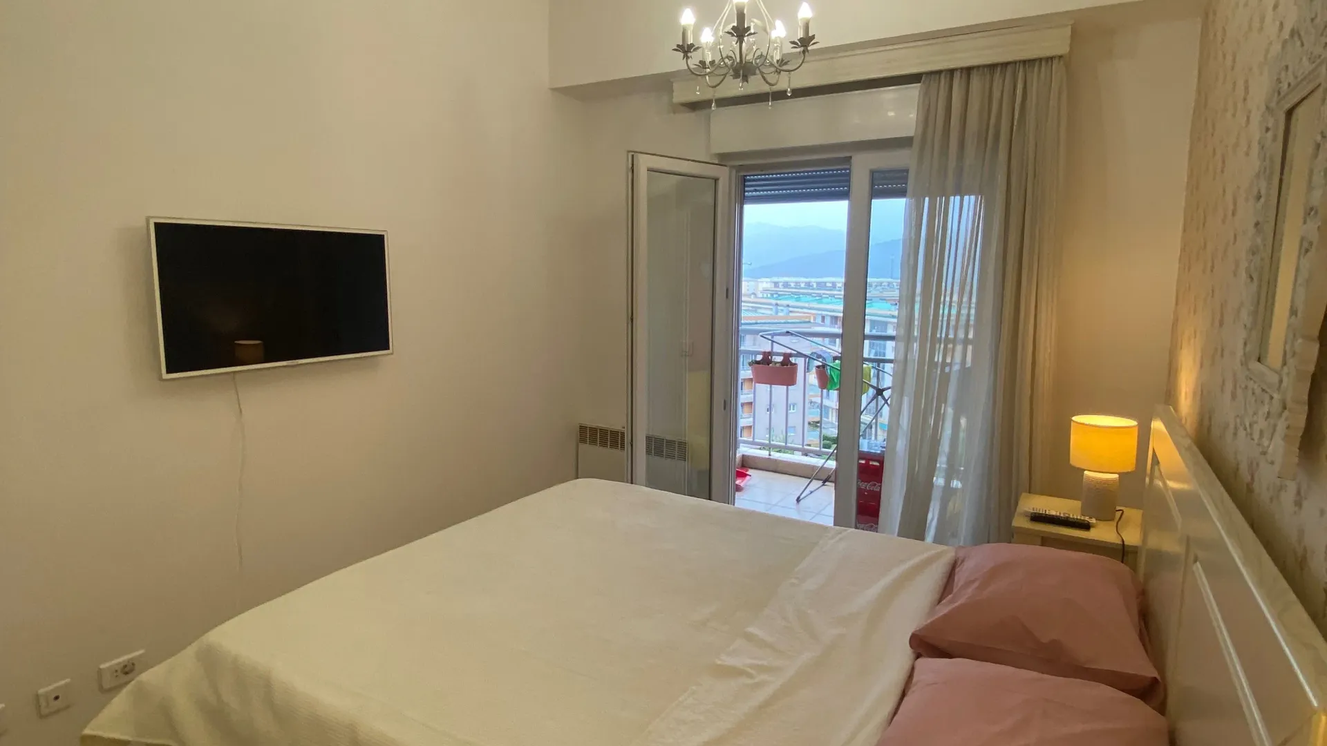 Izdavanje, jednosoban stan, 52m², City Kvart, Podgorica