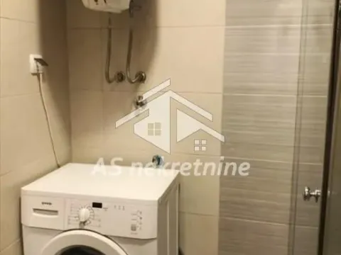 Rent, two bedroom apartment, 50m², Kalenić Pijaca, Vračar Sve Podlokacije - image 11