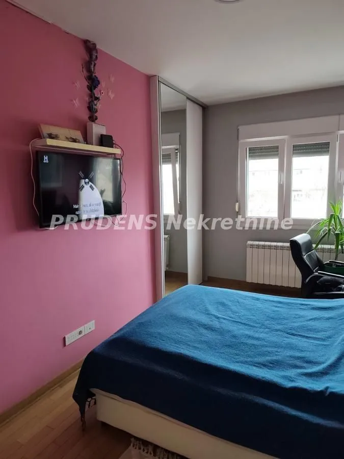 Prodaja, dvosoban stan, 62m², Savski Venac, Beograd