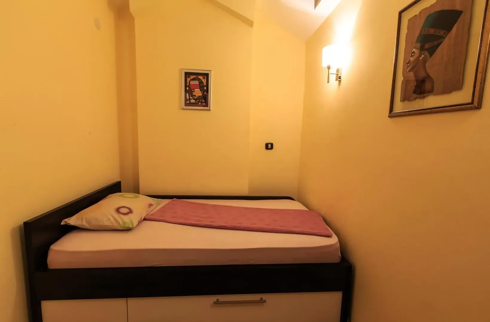 Prodaja, stan, 79m², Kotor, Crna Gora