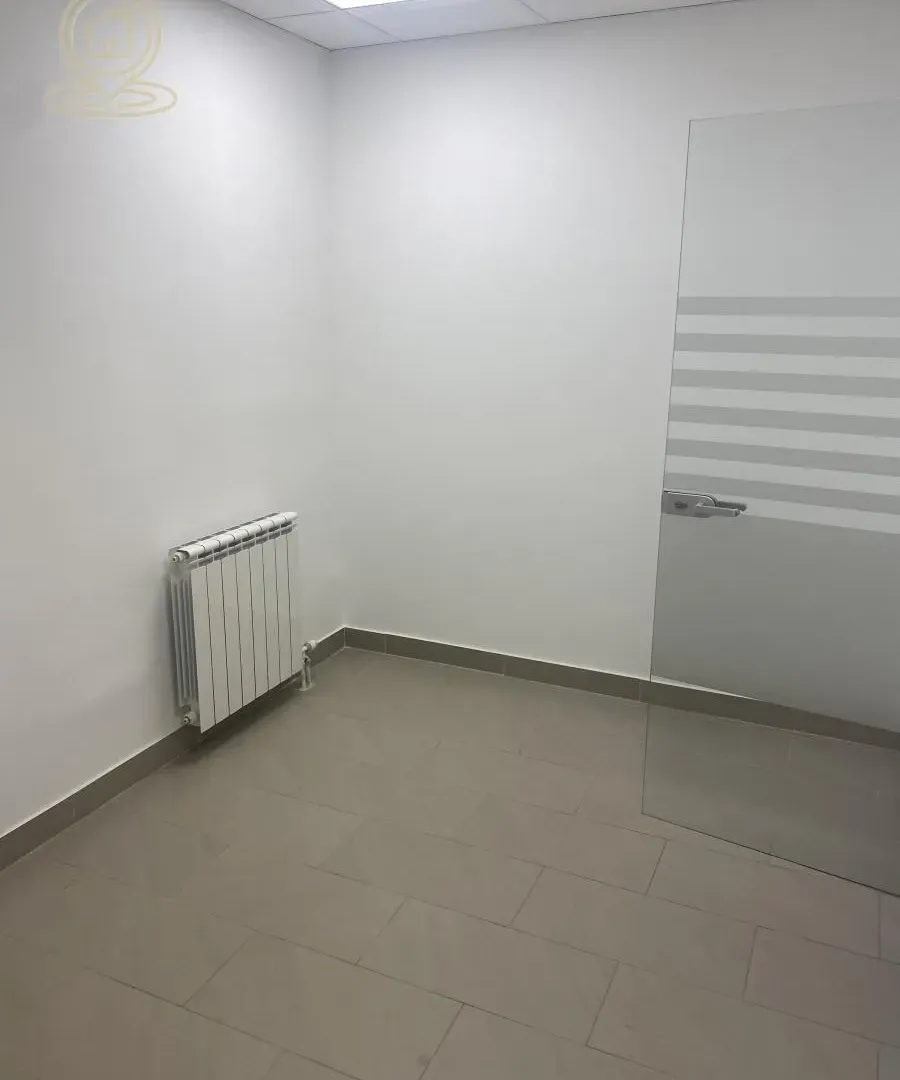 Rent, office space, 300m², Savski Venac, Beograd