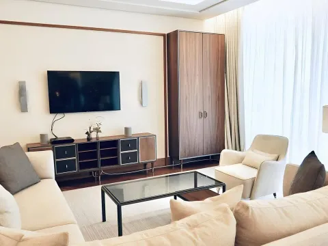 Prodaja, dvosoban stan, 185m², Tivat, Crna Gora - image 5