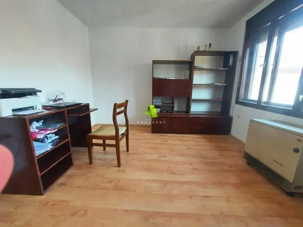 Prodaja, kuća, 300m², Palilula, Niš