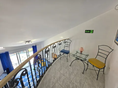Sale, three bedroom apartment, 81m², Budva, Crna Gora - image 23