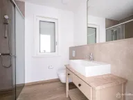 Sale, two bedroom apartment, 93m², Radovići, Tivat - image 8
