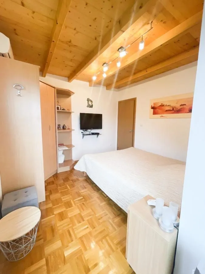 Prodaja, trosoban stan, 85m², Bijela, Herceg Novi