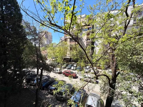 Izdavanje, jednosoban stan, 60m², Blok 5, Podgorica - image 10