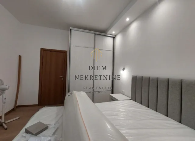 Rent, one bedroom apartment, 40m², Stari Grad Kotor, Kotor