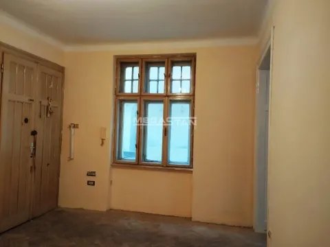 Sale, four bedroom apartment, 91m², Stari Grad, Beograd - image 11