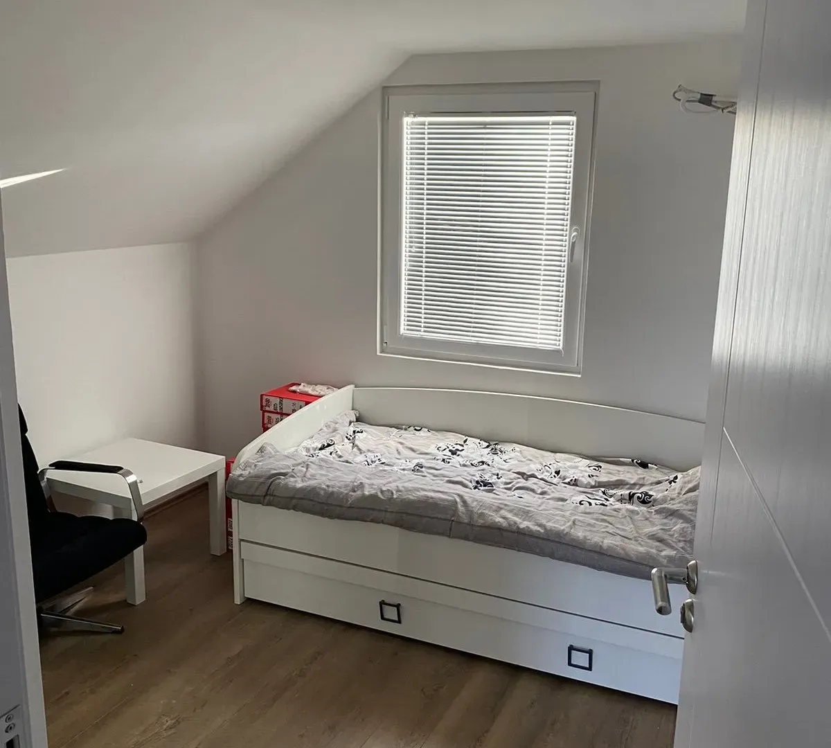 Prodaja, kuća, 134m², Ozrinići, Nikšić