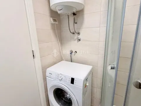 Rent, one bedroom apartment, 44m², City Kej, Podgorica - image 11
