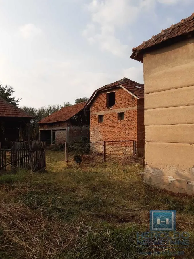 Prodaja, kuća, 203m², Mijatovac, Ćuprija