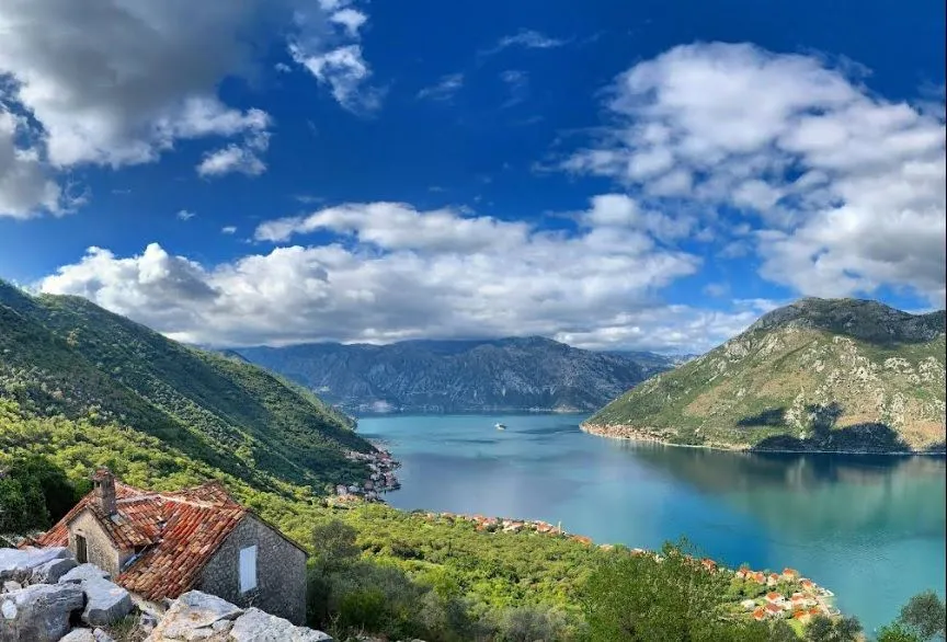 Sale, house, 186m², Stoliv, Kotor