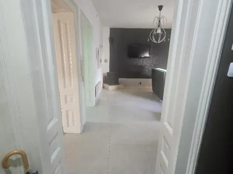 Izdavanje, poslovni prostor, 82m², Stari Grad, Beograd - image 19