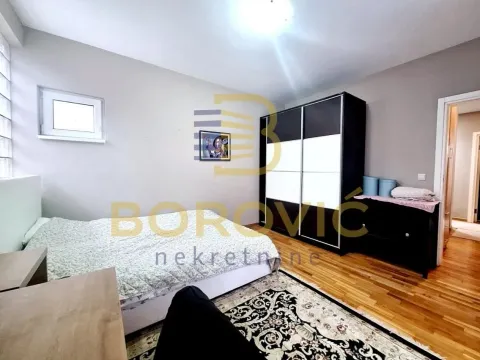 Rent, three bedroom apartment, 54m², Lekino Brdo, Voždovac Sve Podlokacije - image 8