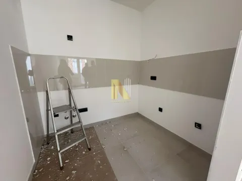 Prodaja, garsonjera, 32m², Telep, Novi Sad Sve Podlokacije - image 2