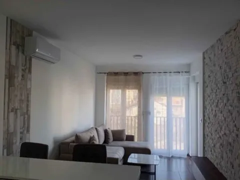 Izdavanje, garsonjera, 31m², City Kvart, Podgorica - image 3