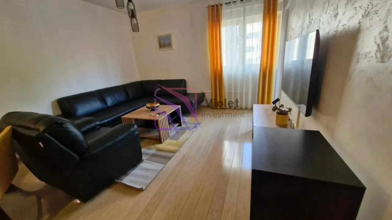 Izdavanje, jednosoban stan, 48m², Drač, Podgorica