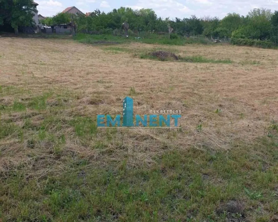 Prodaja, plac, 3975m², Batajnica, Beograd