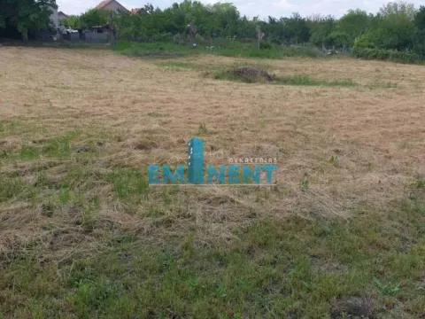 Sale, land lot, 3975m², Batajnica, Beograd