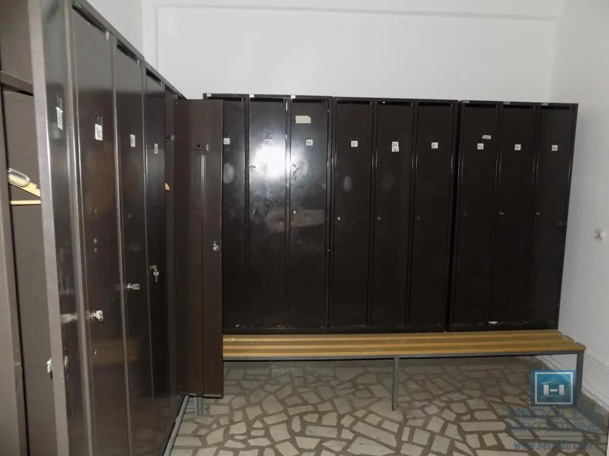 Rent, office space, 1500m², Donje Vidovo, Paraćin