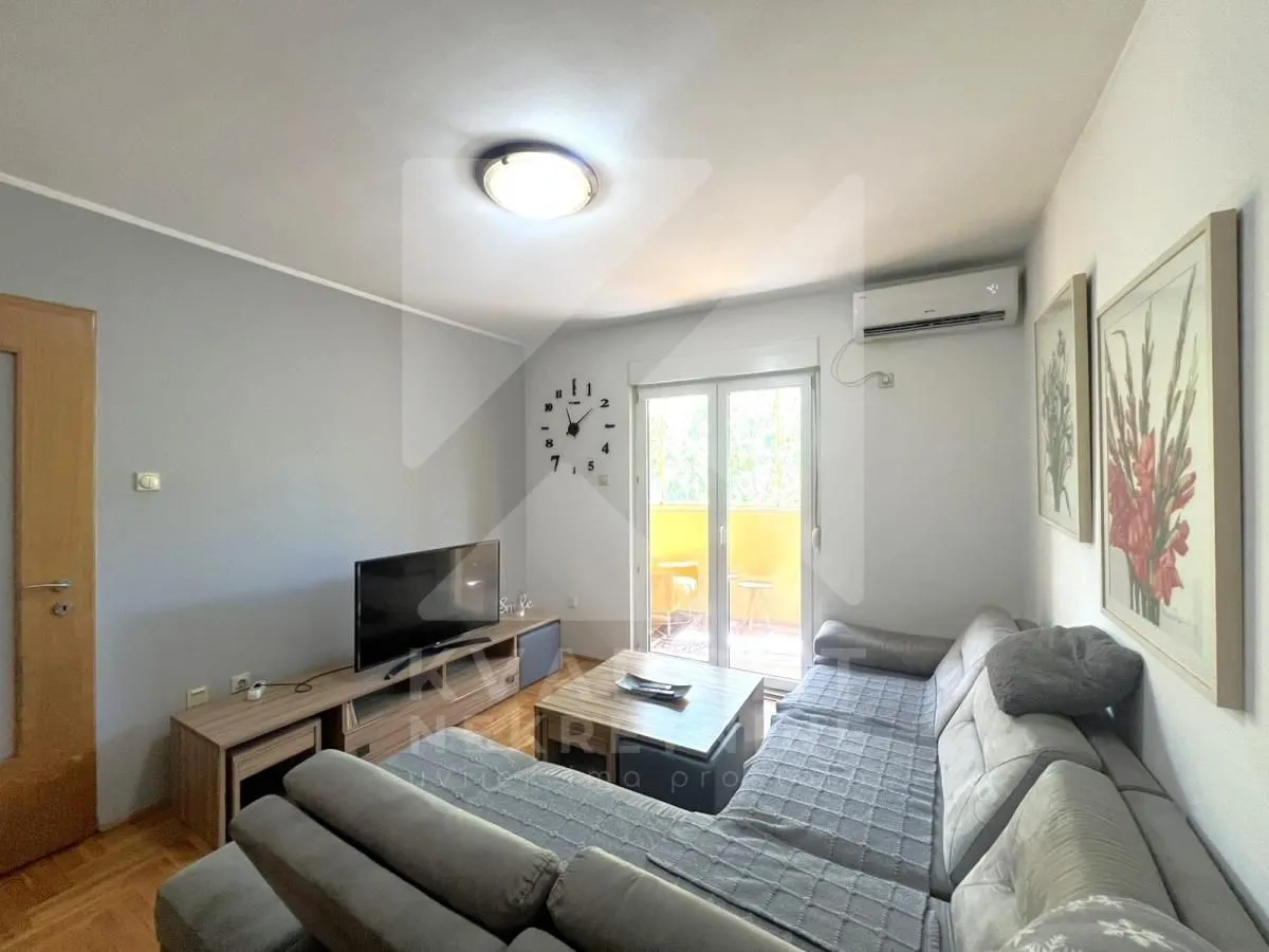 Rent, one bedroom apartment, 43m², Krivi Most, Podgorica