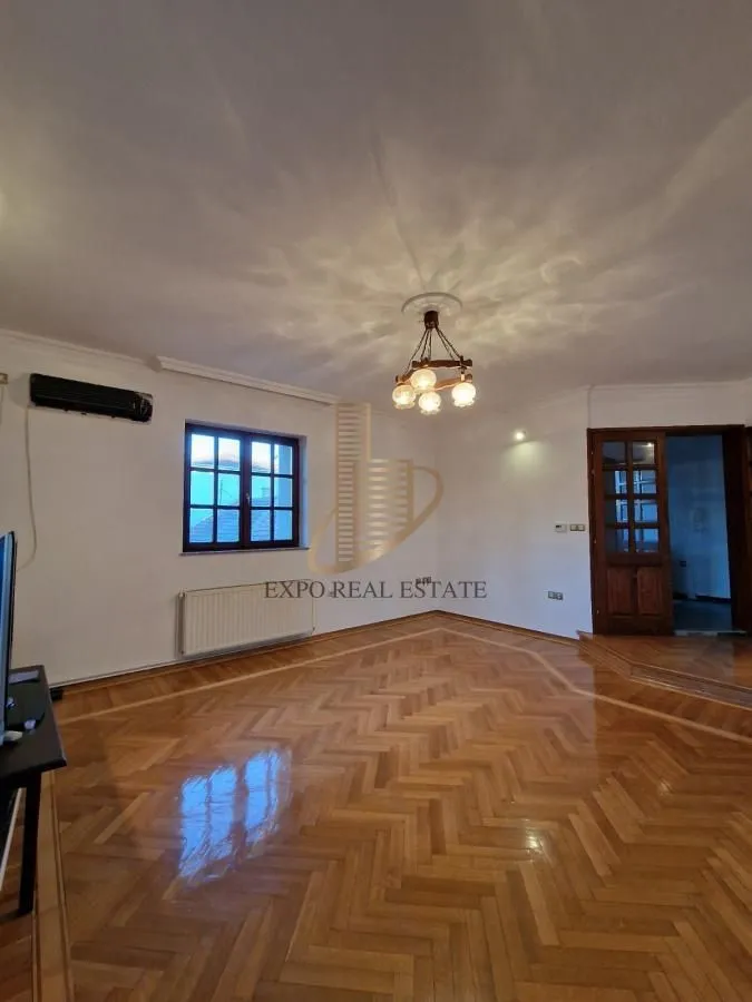Rent, office space, 450m², Bulevar Evrope, Novi Sad Sve Podlokacije