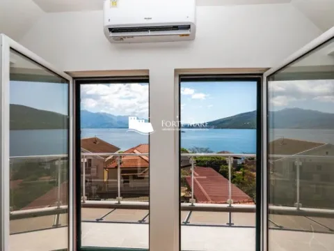 Prodaja, trosoban stan, 146m², Đenovići, Herceg Novi - image 2