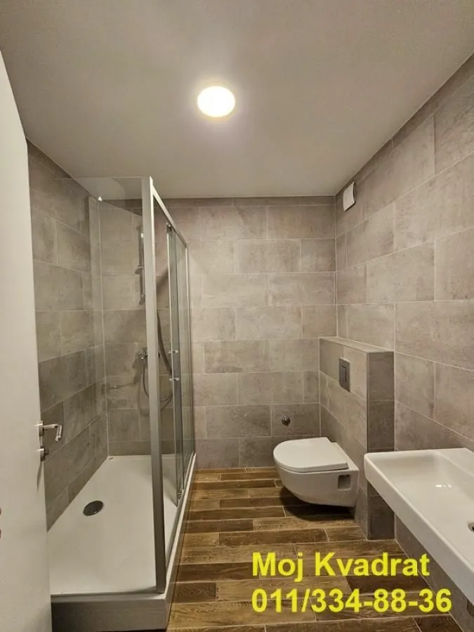 Sale, four bedroom apartment, 110m², Vukov Spomenik, Zvezdara Sve Podlokacije