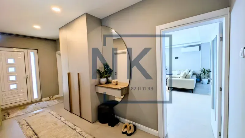 Prodaja, kuća, 350m², Vranići, Podgorica