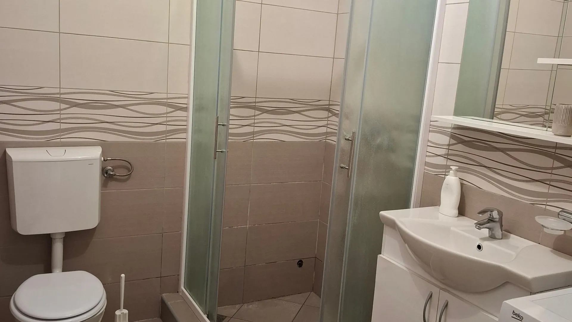 Rent, two bedroom apartment, 80m², Centar, Tivat