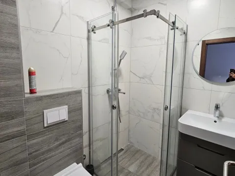 Izdavanje, kuća, 160m², Dalmatinska ulica, Podgorica - image 13