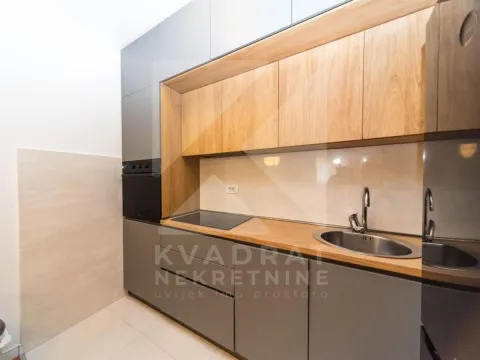 Izdavanje, dvosoban stan, 70m², Central Point, Podgorica - image 5