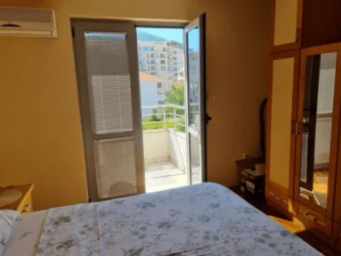 Rent, apartment, 90m², Velji Vinogradi, Budva - image 5